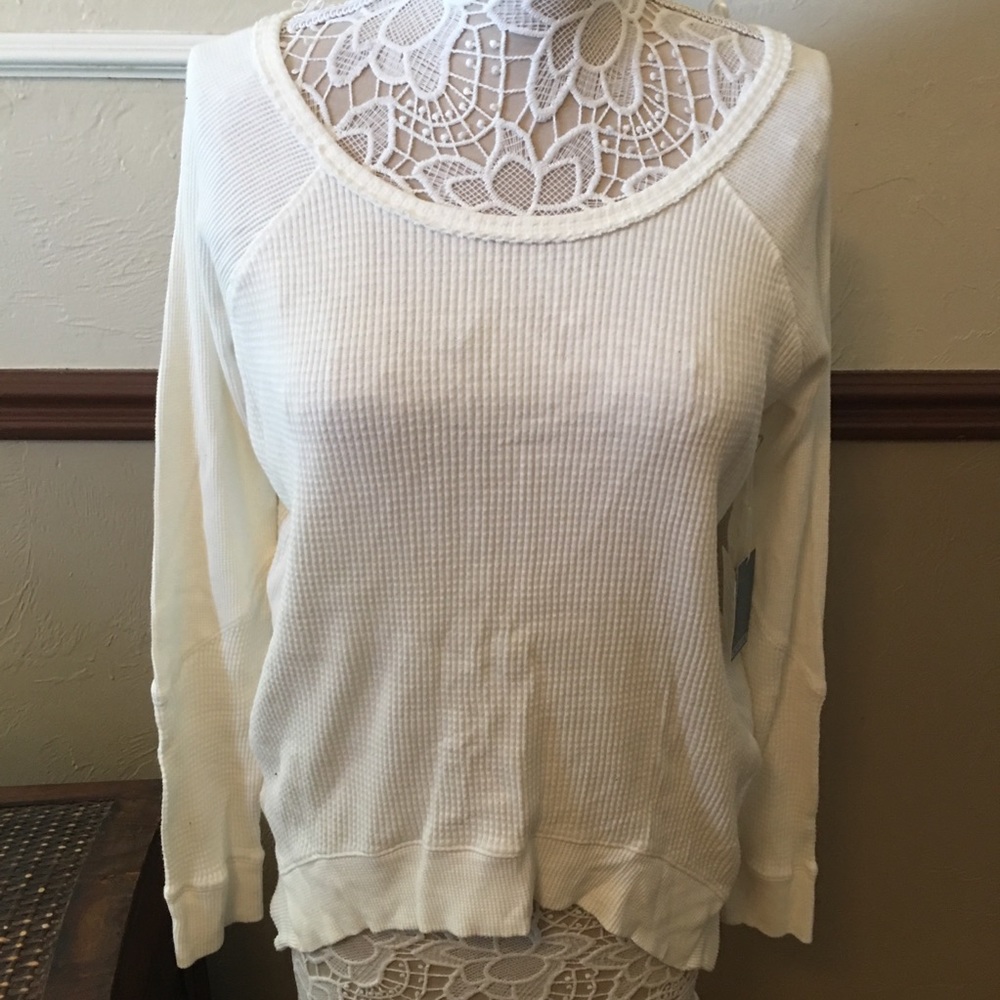 ⭐️NWT⭐️ Kaisely Vintage Style Top (#48)